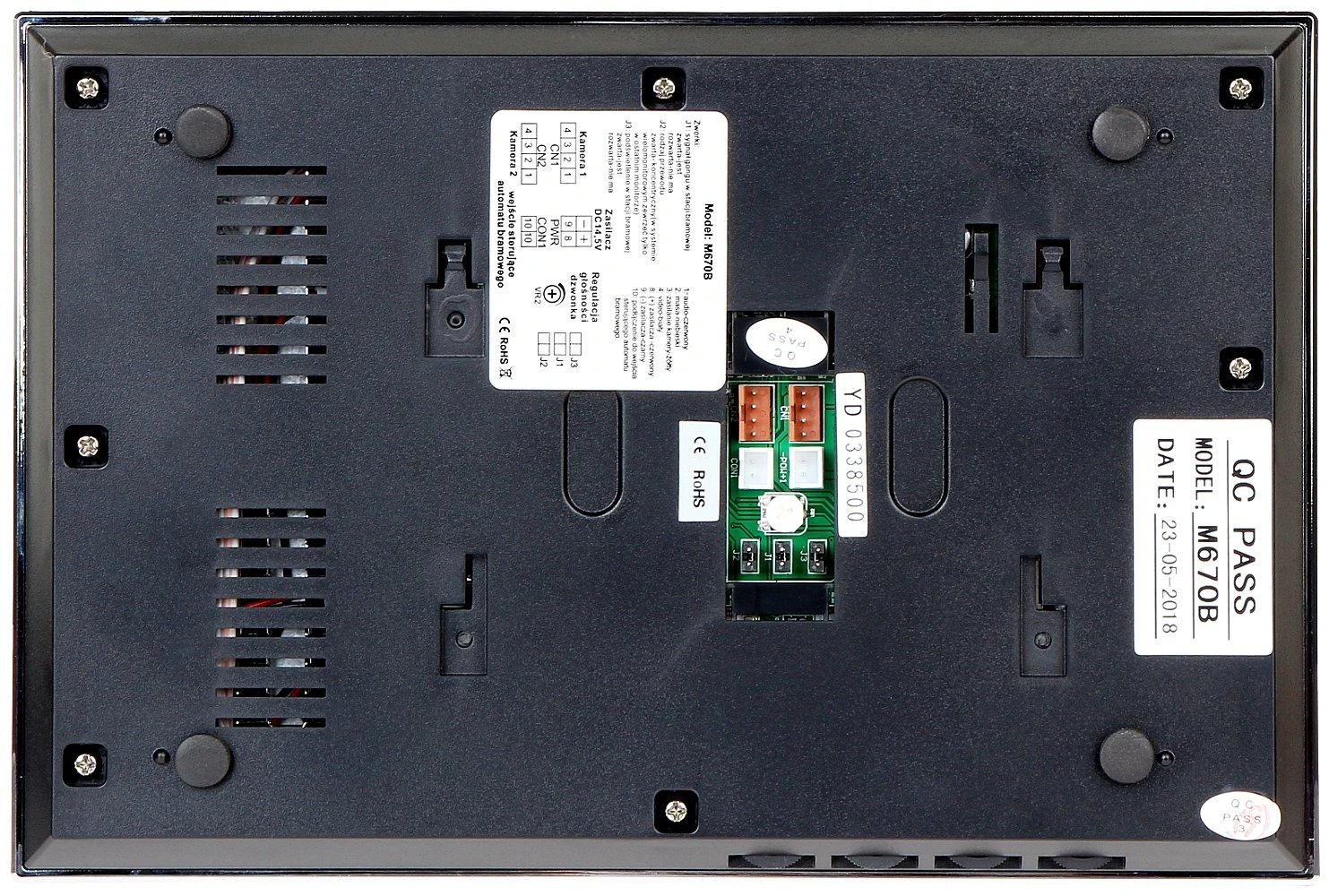 PATALPŲ VIDAUS SKYDELIS M670B VIDOS