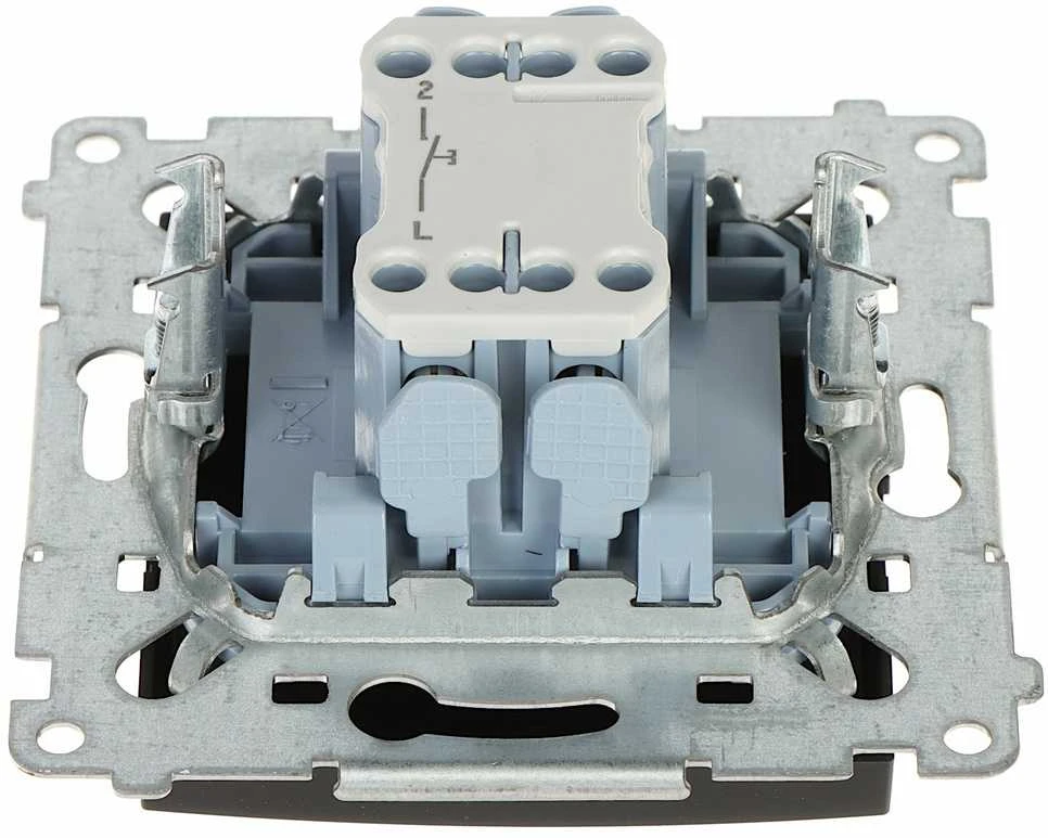 Kontak Simon PAVIENIS MOMENTINIS MYGTUKAS DP1.01/49-SIMON54 250 V 10 A