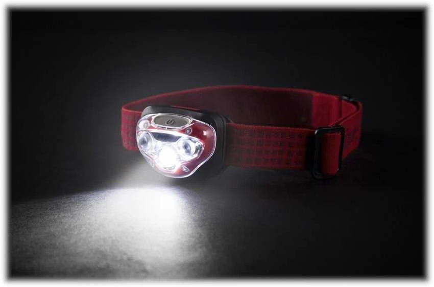ENERGIZER VISION PRIEKINIS ŽIBINTAS 300lm 3 LED 3AAA