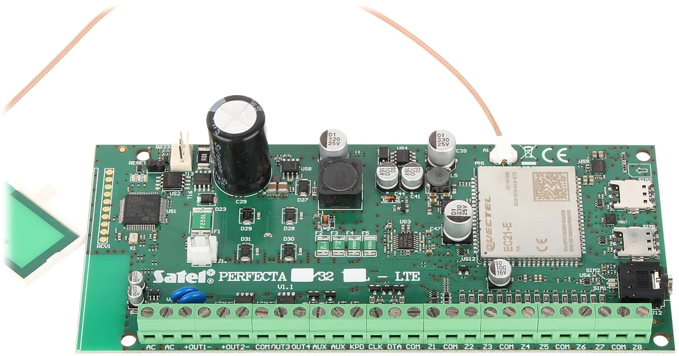 SIGNALIZACIJOS CENTRALĖ PERFECTA-32-LTE-SET-A SATEL