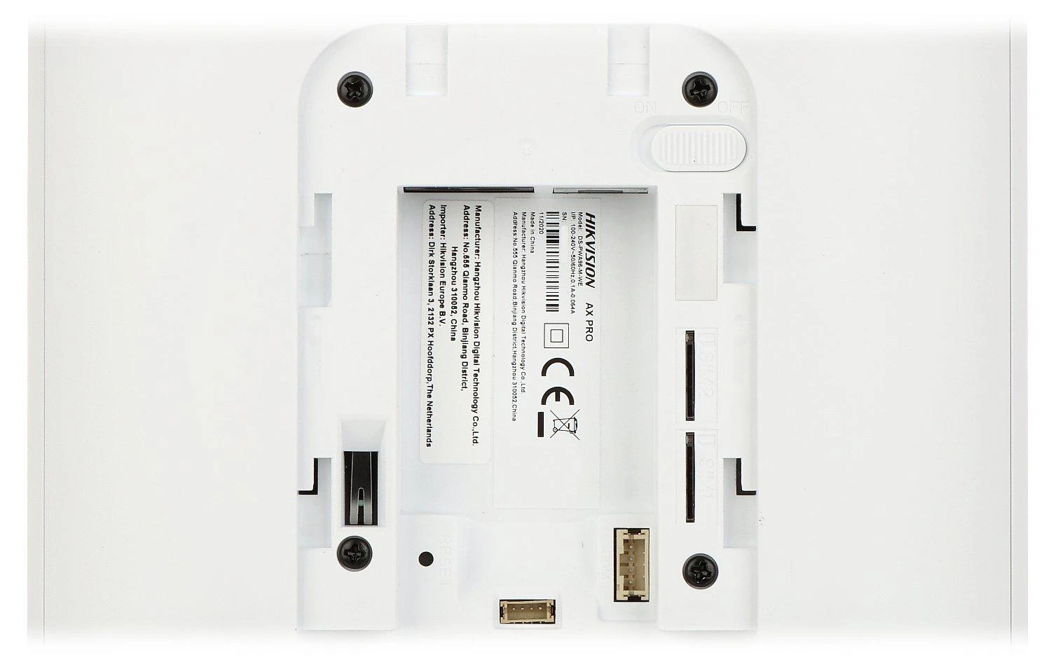 Hikvision AX PRO pulto nugarinė pusė su jungtimis