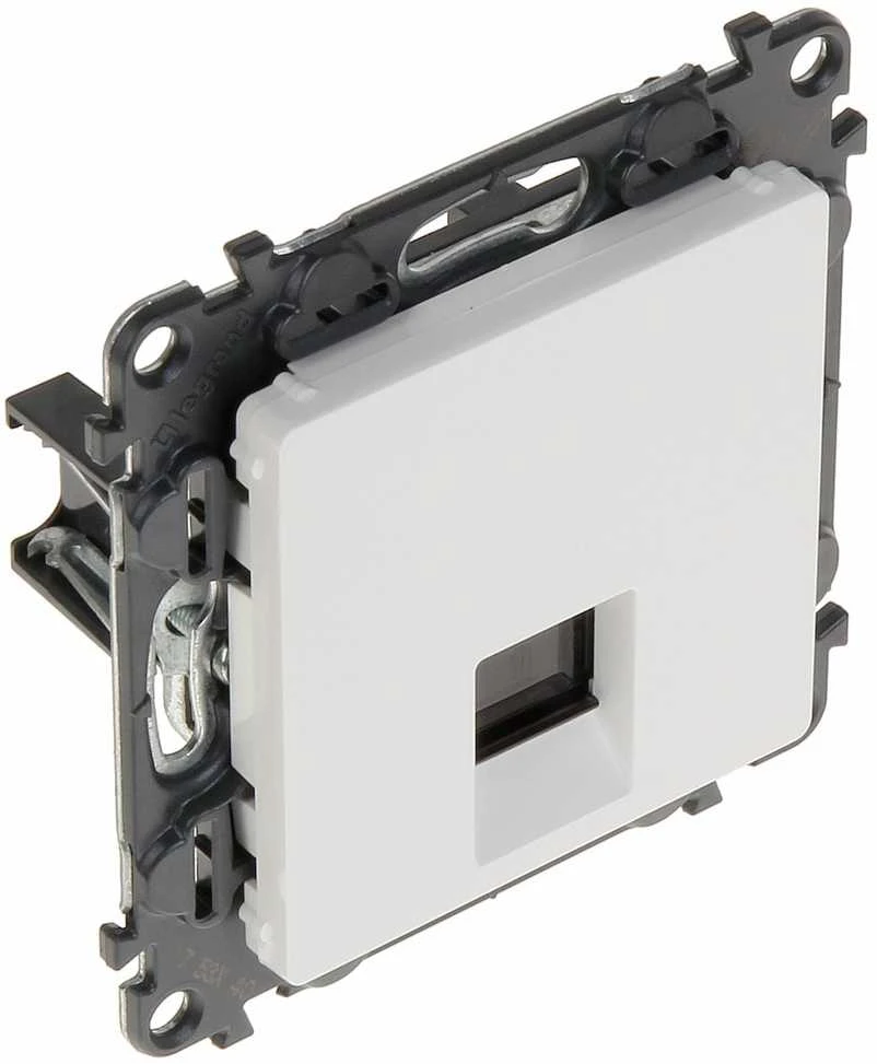 UŽBAIGIMO LIZDAS LE-753140 Valena Life RJ-45 LEGRAND