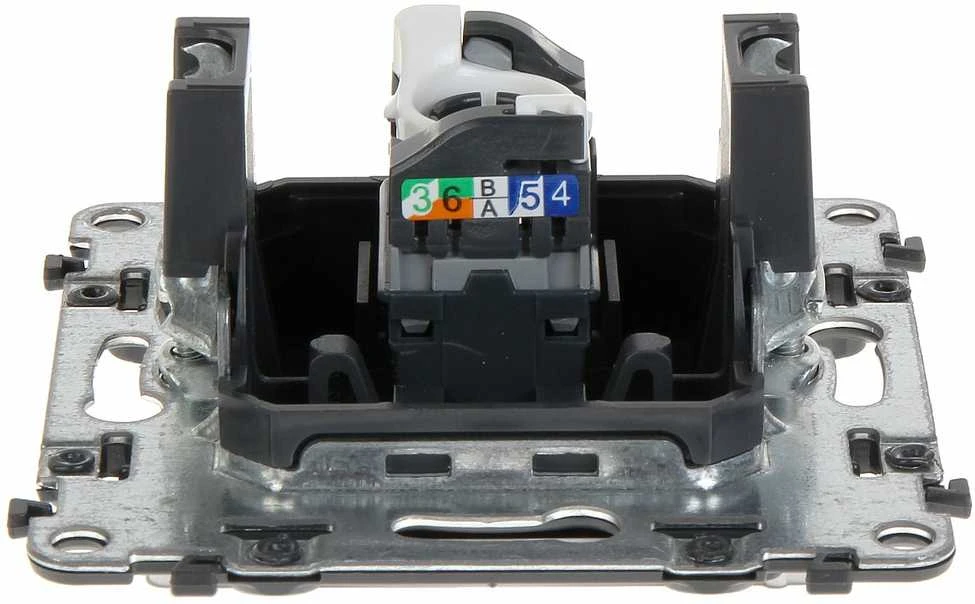 UŽBAIGIMO LIZDAS LE-753140 Valena Life RJ-45 LEGRAND