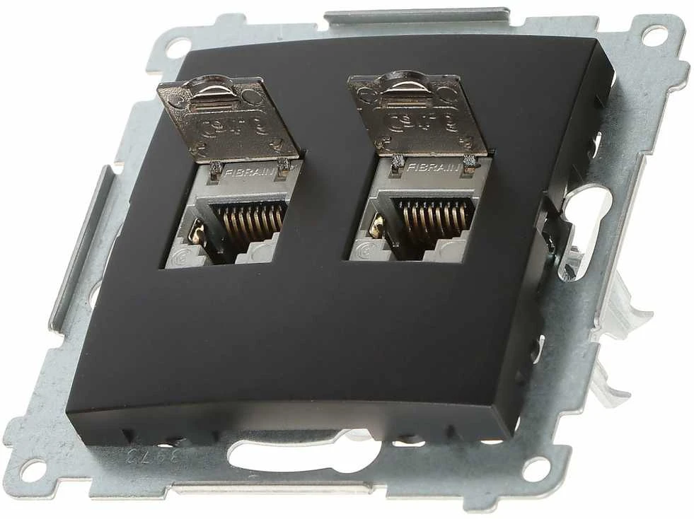 Kontakt Simon UŽBAIGIMO LIZDUKAS RJ-45 D62E.01/49-SIMON54