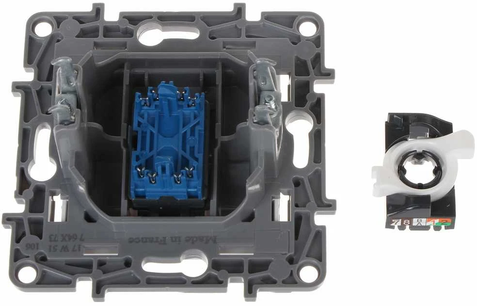 UŽBAIGIMO LIZDUKAS RJ-45 LE-764573 Niloe LEGRAND