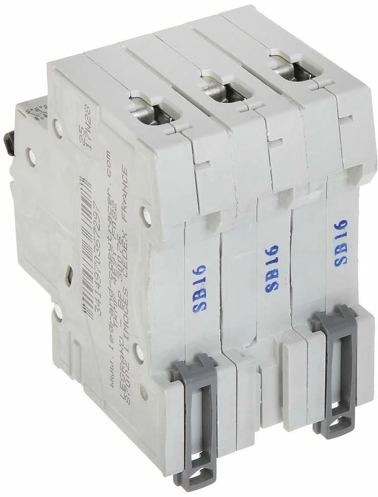 VAROMASIS JUNGIKLIS LE-419169 TRIFAZIS 16 A B TIPAS LEGRAND