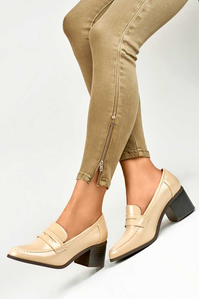 Heeled low shoes main image 0