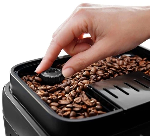 Kavos aparatas DeLonghi ECAM310.60.B Magnifica Evo Next
