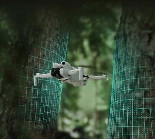 Dronas DJI Mini 4 Pro (Su DJI RC 2 valdymo pultu)