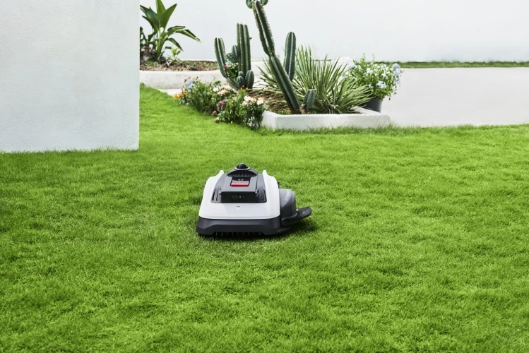 Ecovacs vejos robotas GOAT O1200 LiDAR PRO Care Kit