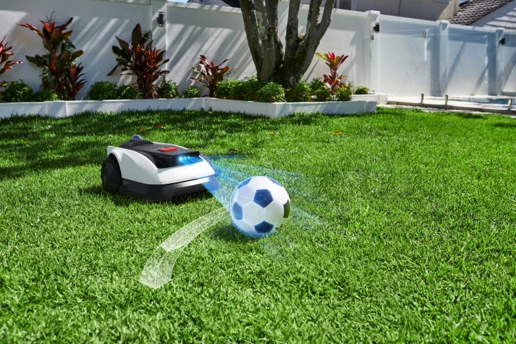 Ecovacs vejos robotas GOAT O1200 LiDAR PRO Care Kit