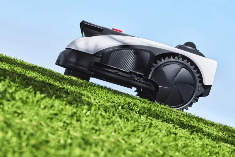 Ecovacs vejos robotas GOAT O1200 LiDAR PRO Care Kit