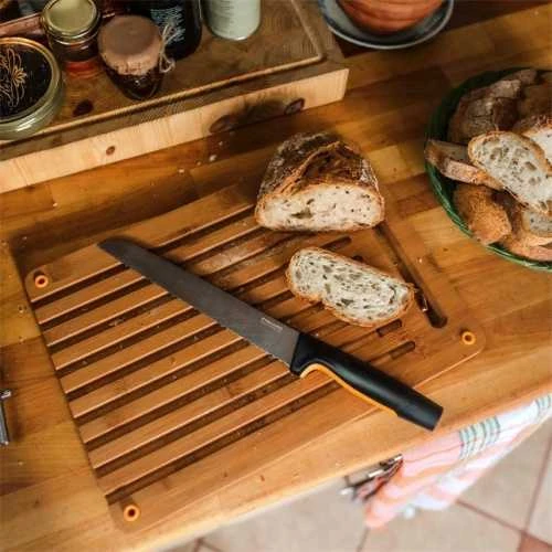 Fiskars Functional Form peilis duonai
