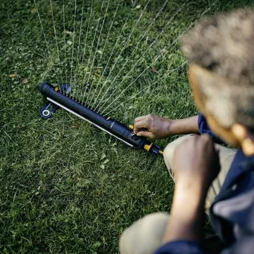 Fiskars X-series švytuoklinis purkštuvas M