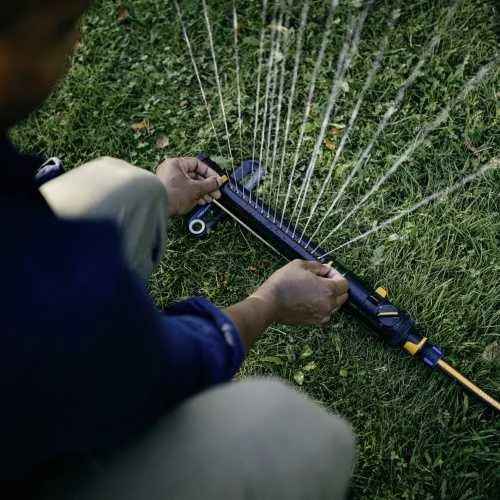 Fiskars X-series švytuoklinis purkštuvas M