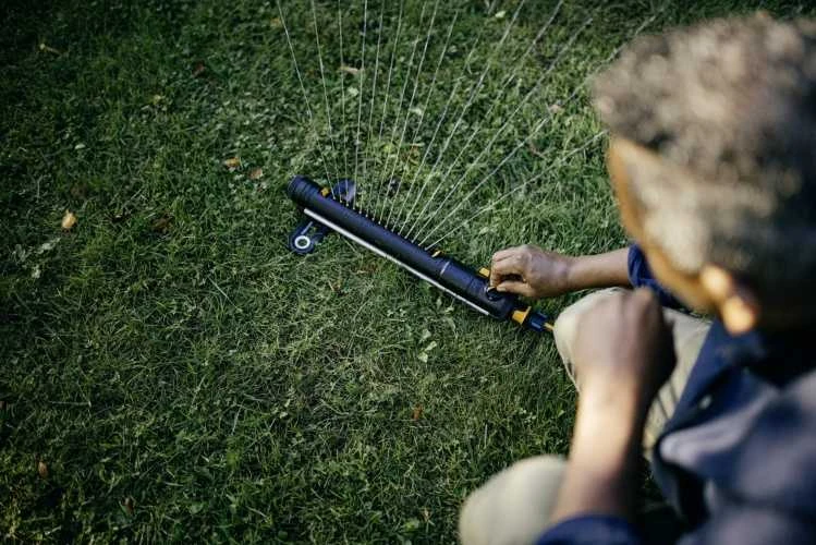 Fiskars X-series švytuoklinis purkštuvas M