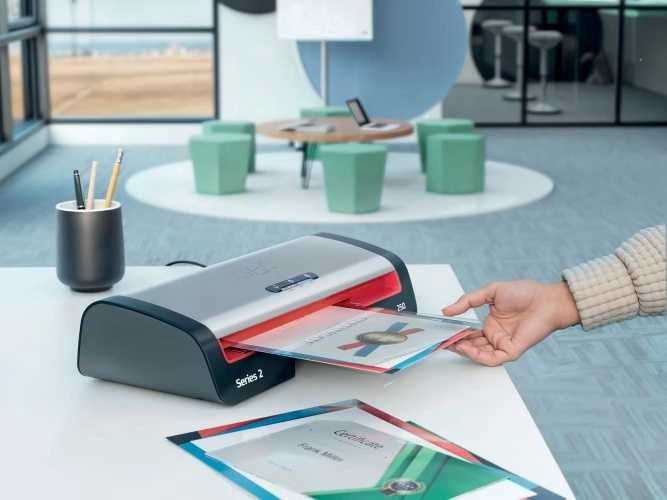 GBC 250 Office Laminavimo aparatas A4, 500 mm/min, Juoda/Pilka