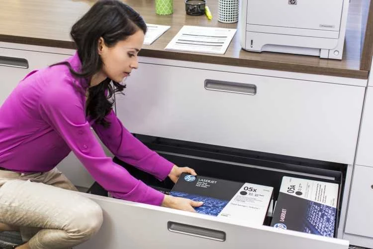 „Hewlett Packard“ (HP) „HP LaserJet P2055 Juodas“ spausdinimo kasetė (6 500 puslapių)