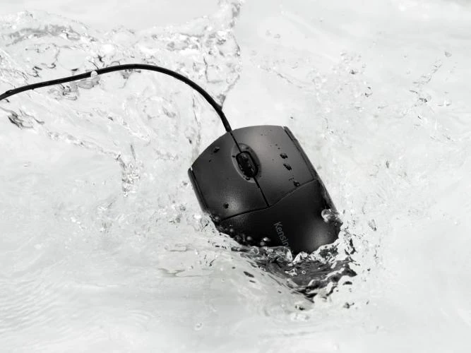 Kensington Pro Fit Washable Laidinė pelė USB-A 1600 DPI, Juoda