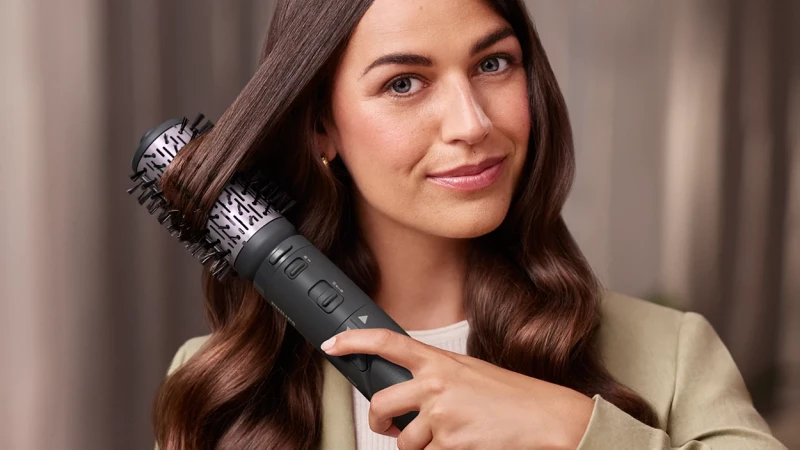 Karšto oro plaukų formuotuvas Philips 7000 Series BHA715/00