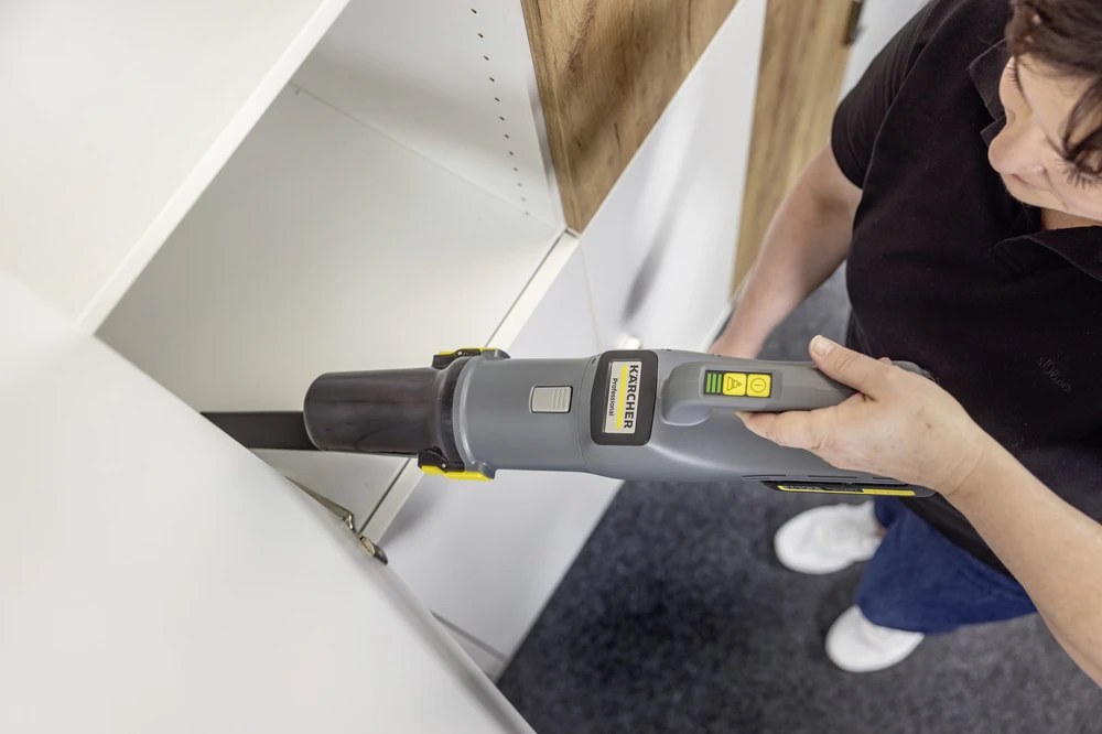 Dulkių siurblys Karcher LVS 1/1 Bp; 18 V (be akumuliatoriaus ir pakrovėjo)