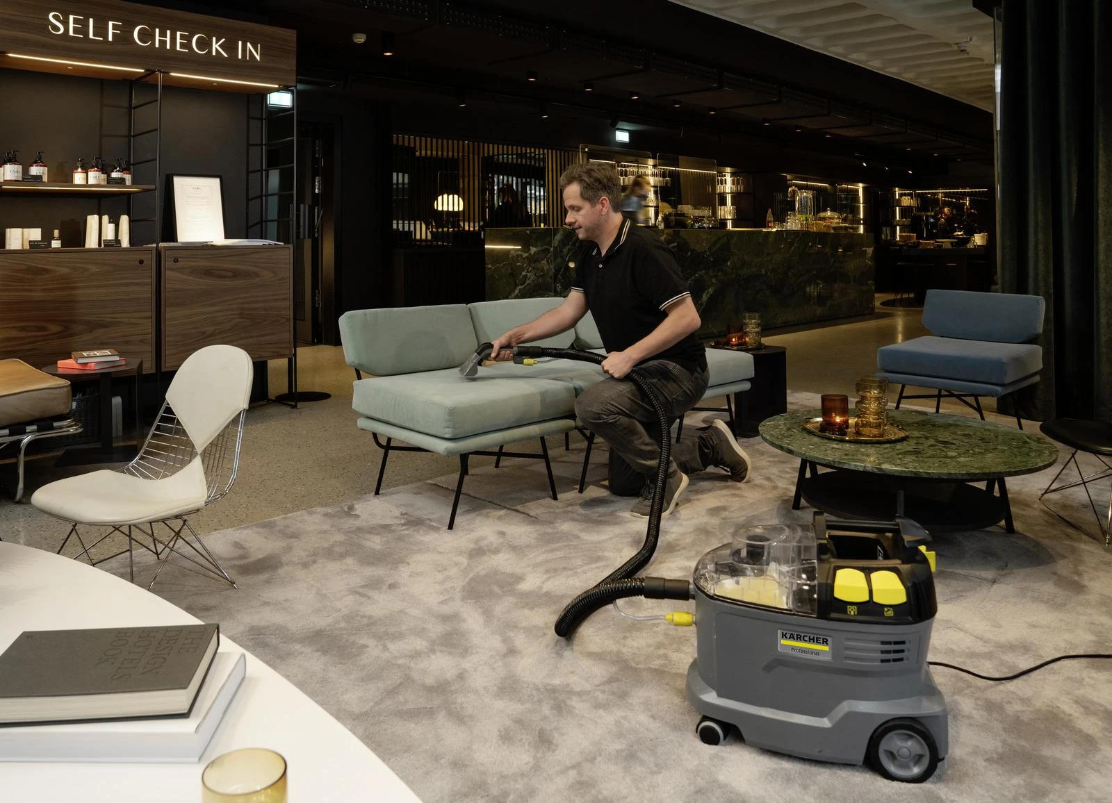 Karcher plaunantis siurblys Puzzi 8/1 1.100-240.0