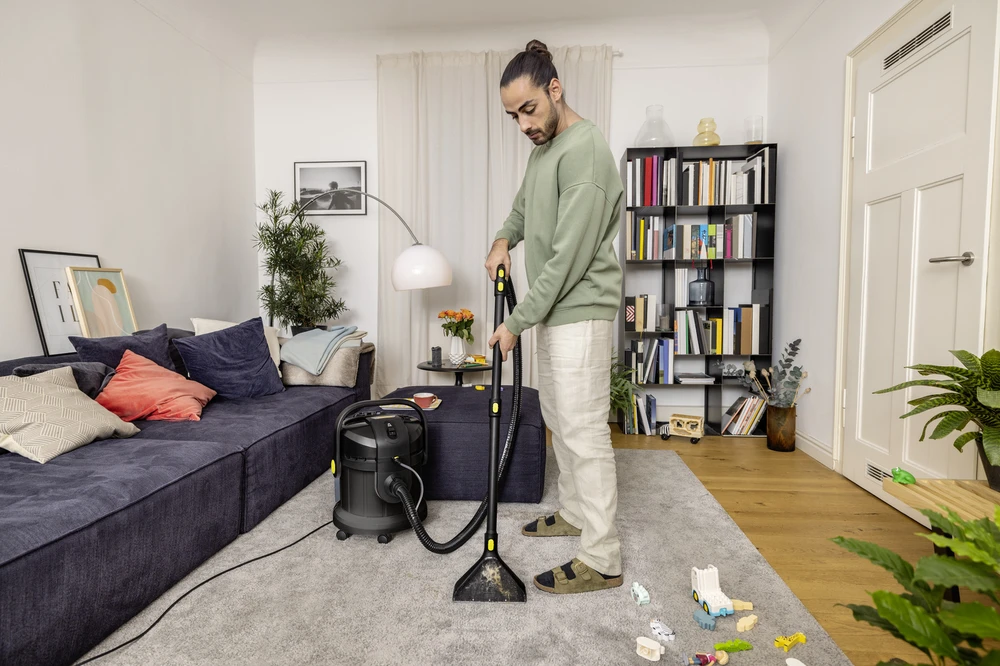 Dulkių siurblys Karcher SE 4 Special *ES