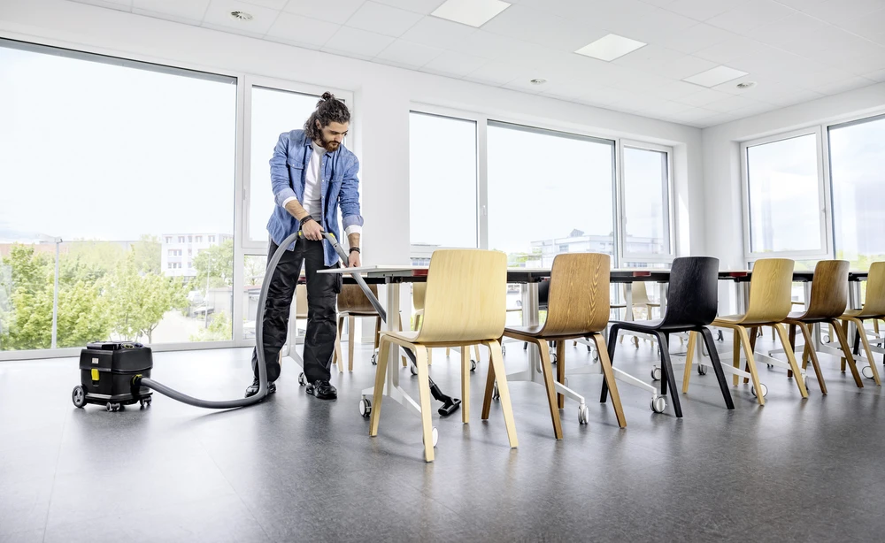 Karcher T 10/1 Bp Adv HEPA Go!Further