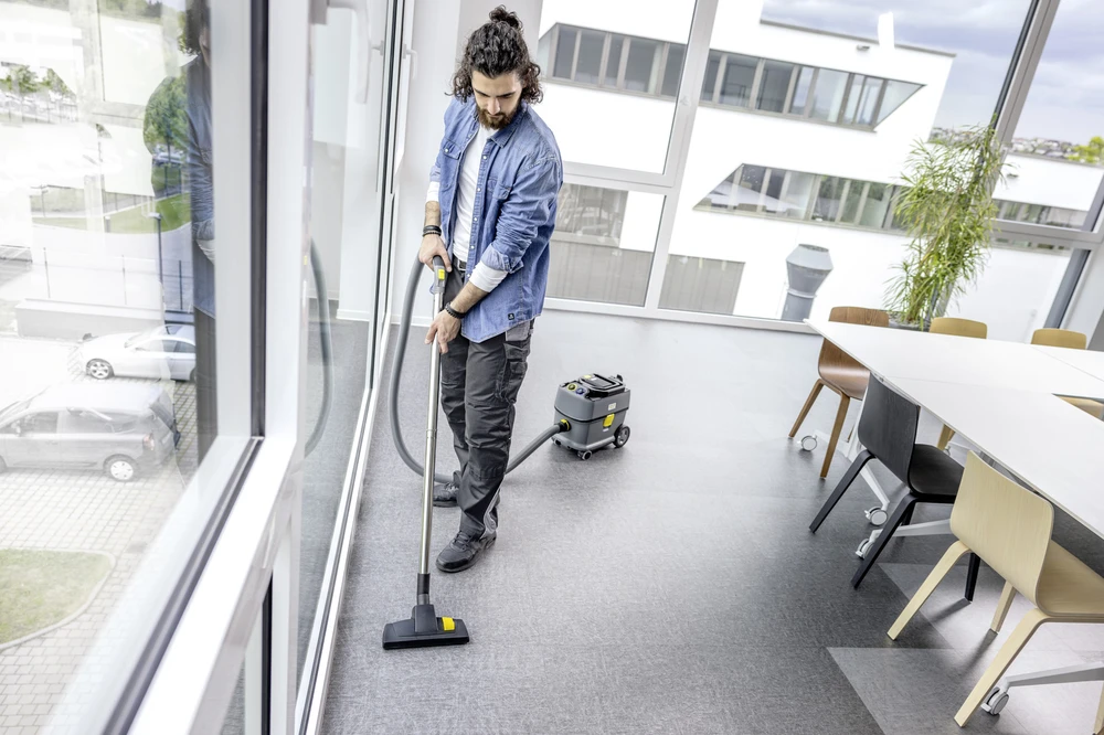 Dulkių siurblys Karcher T 10/1 Bp