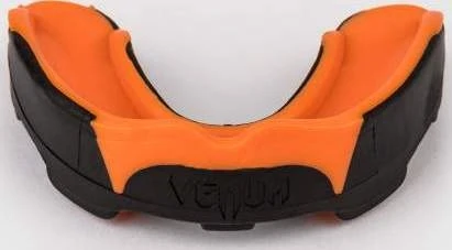 Dantų apsauga Venum Predator - juoda/oranžinė