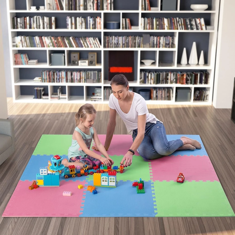 Sudedamas kilimėlis treniruotėms One Fitness MP10 žalias-mėlynas-raudonas, 60x60x1.0cm (9 dalių)