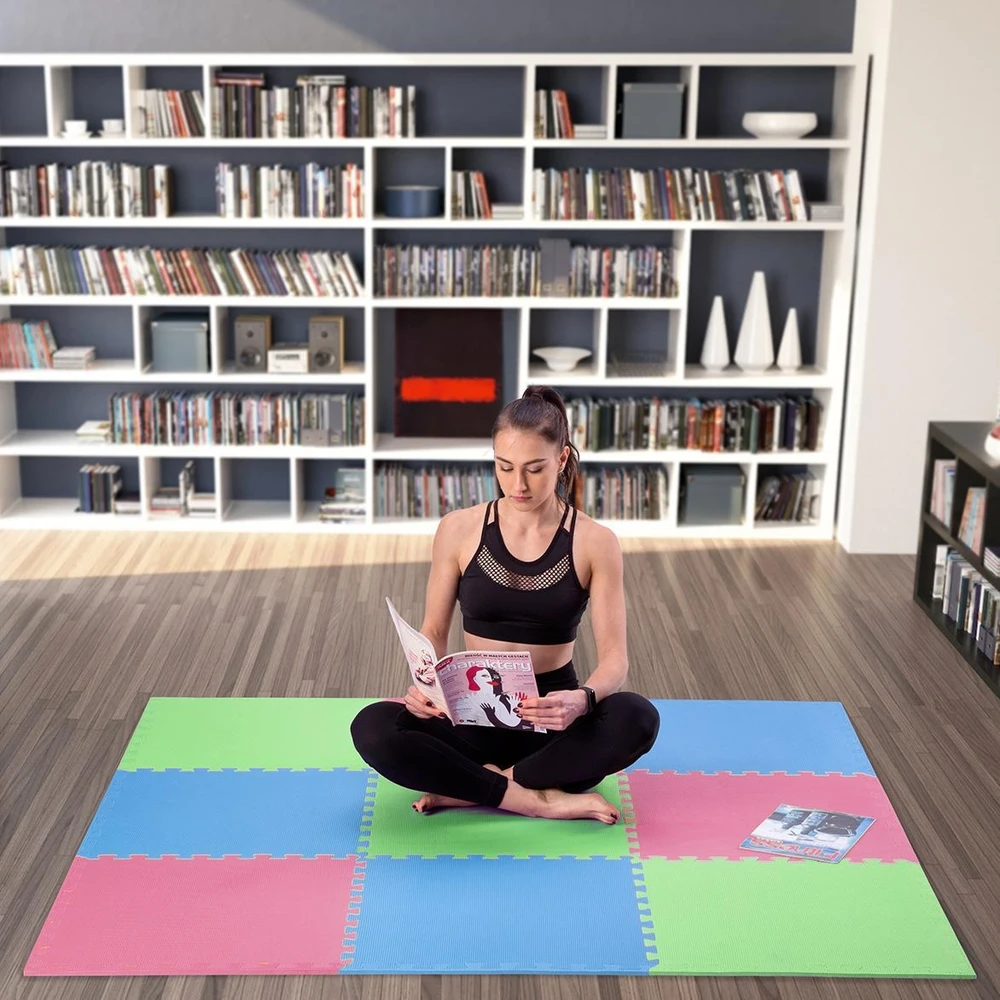 Sudedamas kilimėlis treniruotėms One Fitness MP10 žalias-mėlynas-raudonas, 60x60x1.0cm (9 dalių)