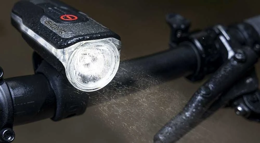 SIGMA AURA 80 USB priekinis žibintas + NUGGET II galinis žibintas