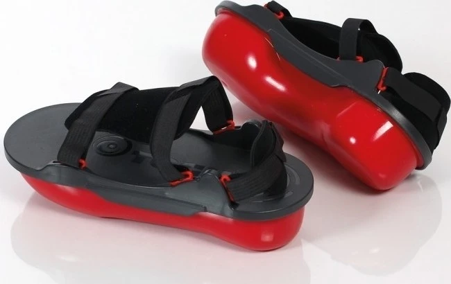 Balansavimo treniruoklis Togu Dynair Walker Comfort, juodas ir raudonas (Ekspozicinė prekė)