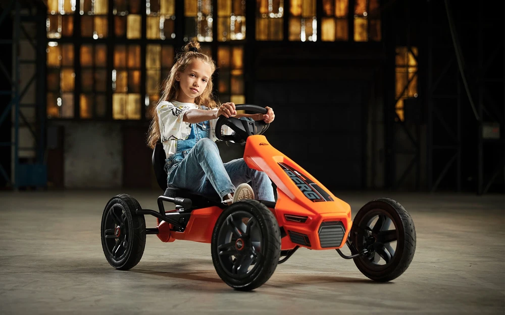 BERG Rally NRG oranžinis mašinėlė-kartingas