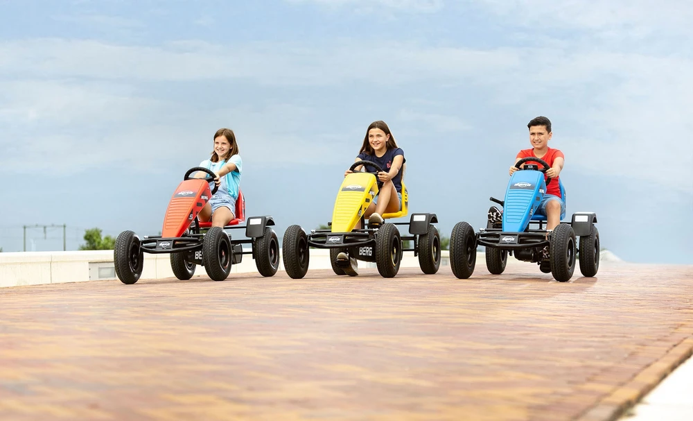 Mašina su pedalais BERG XXL B.Super Mėlyna BFR