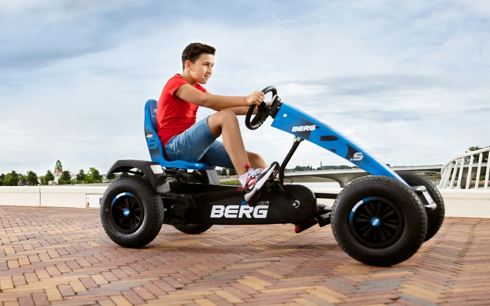 Mašina su pedalais BERG XXL B.Super Mėlyna BFR