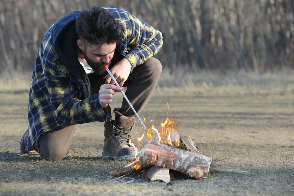 Coghlans CL ugnies įrankių rinkinys „Fire in a box“