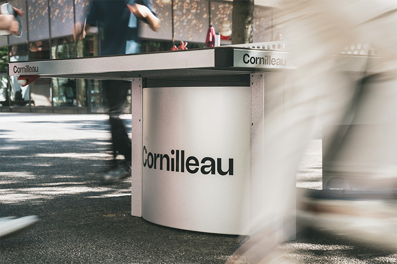 Lauko teniso stalas Cornilleau 510M Campus Outdoor, pilkas aprašymas - Prekės nuotrauka