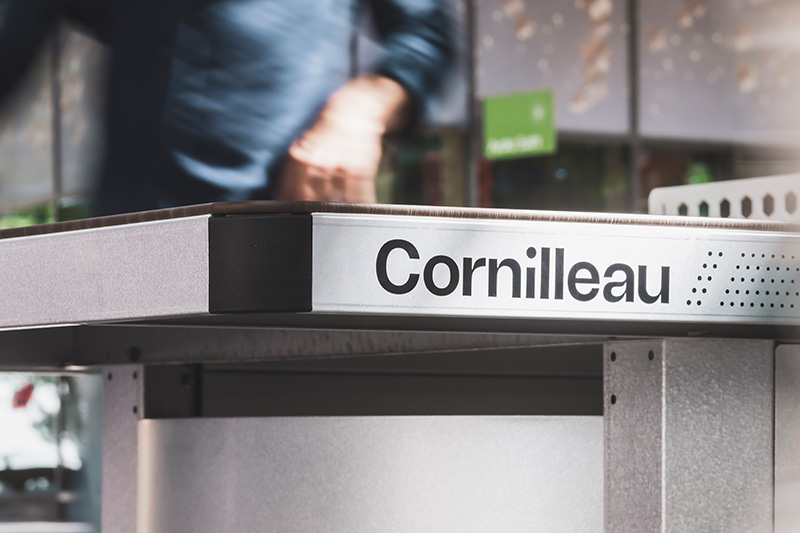 Lauko teniso stalas Cornilleau 510M Campus Outdoor, pilkas aprašymas - Prekės nuotrauka