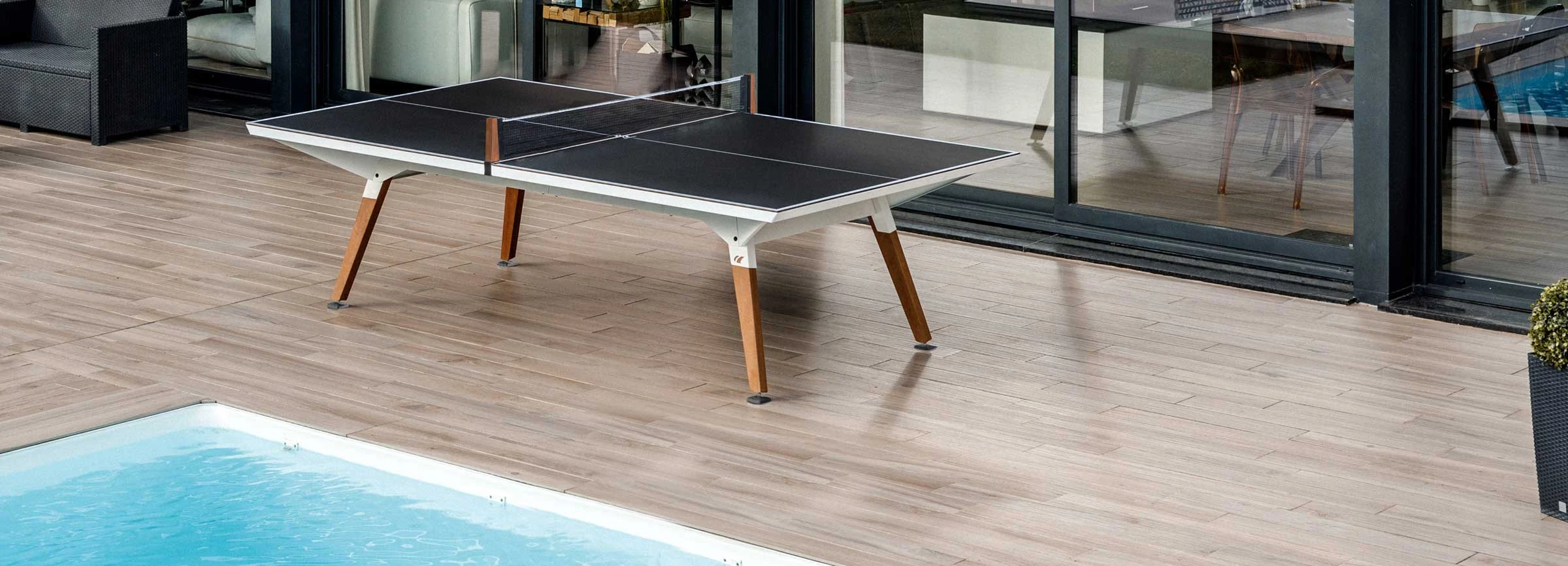 Cornilleau Play-Style Origin Outdoor Table - Baltas aprašymas - Prekės nuotrauka