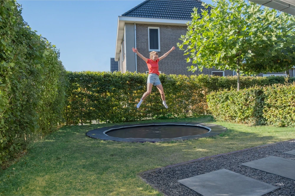 EXIT Dynamic įleidžiamas sportinis batutas ø427 cm – juodas