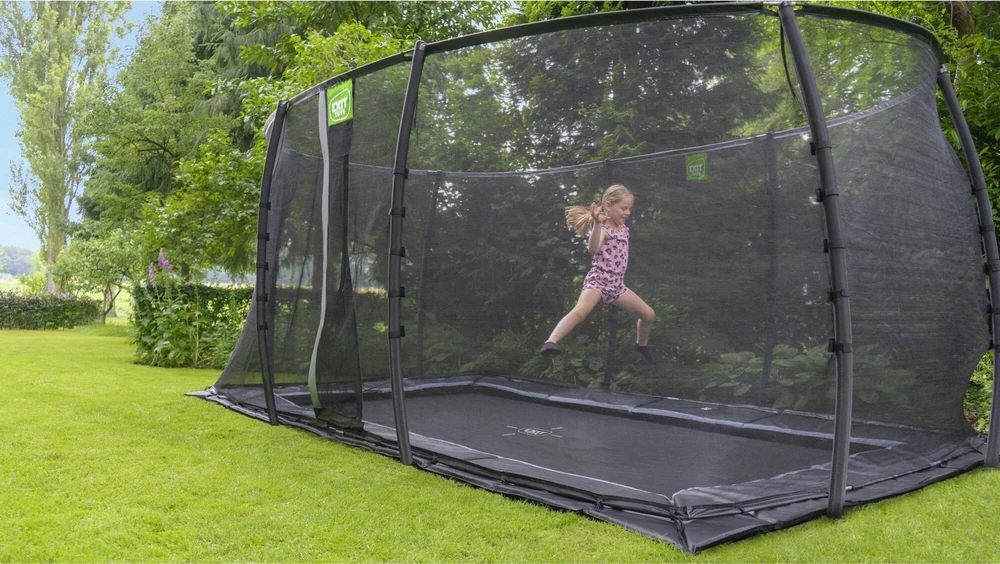 EXIT Dynamic įleidžiamas batutas 244x427 cm su apsauginiu tinklu – juodas