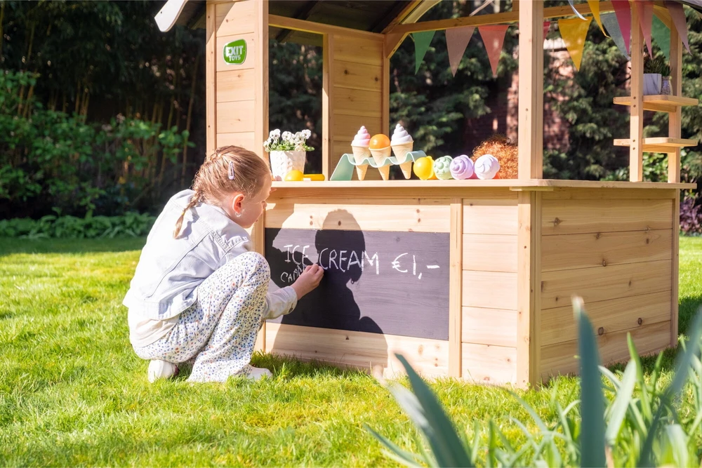 EXIT Hika wooden playhouse