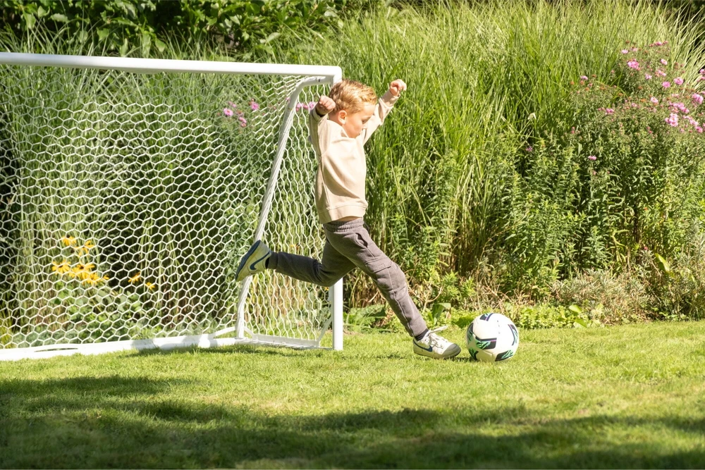 EXIT Scala aliuminio futbolo vartai 180x120 cm - balti