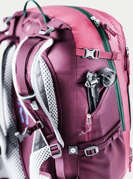 Hiking Backpack Deuter Trans Alpine 28 SL - Juodas
