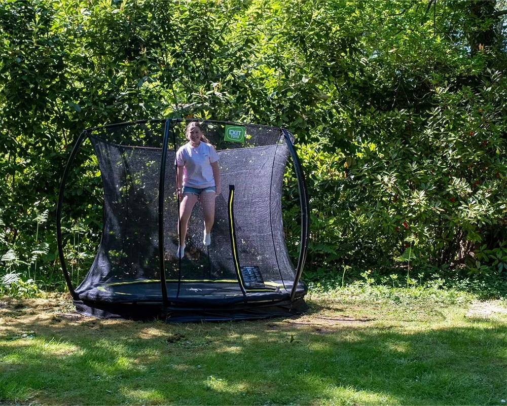 EXIT Silhouette įleidžiamas į žemę batutas ø244 cm su apsauginiu tinklu – juodas