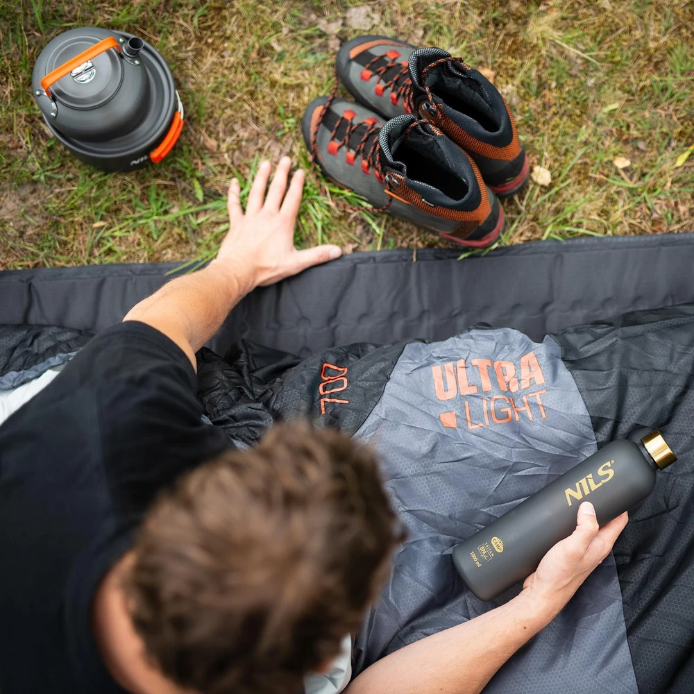 Nils Extreme Itin lengvas pilkai oranžinis miegmaišis Nils Camp NC1705