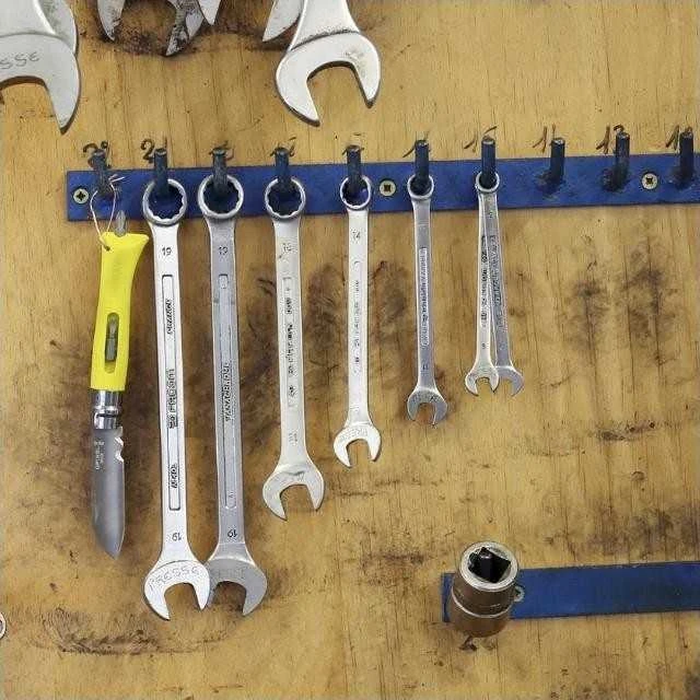 Kišeninis meistro peilis Opinel Nr. 9 - Pilka