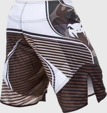 MMA šortai Venum Camo Hero, žali/rudi